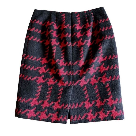 Talbots Women's 6P Wool Blend Houndstooth Skirt Black & Red - Picture 2 of 7